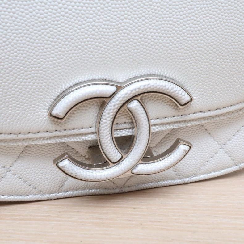 CHANEL(香奈兒) 古巴扣 菱格紋 單肩手提 郵差包 白色 荔枝 28開 銀扣-8