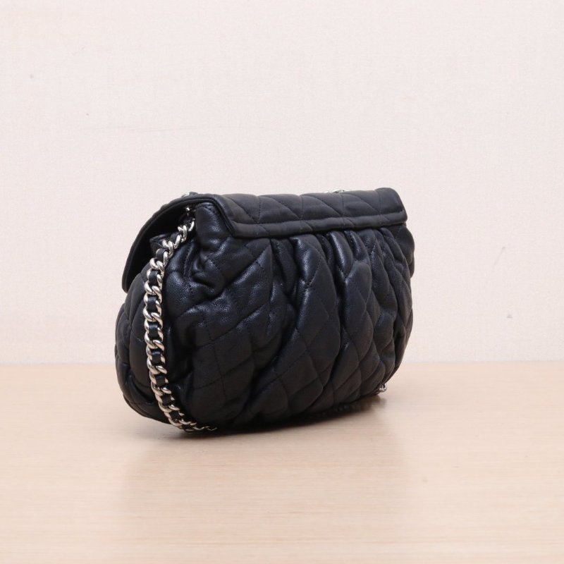 CHANEL(香奈兒) 黑色 18開 銀扣 雙C 菱格 滾邊鏈條南瓜包 斜跨包-5