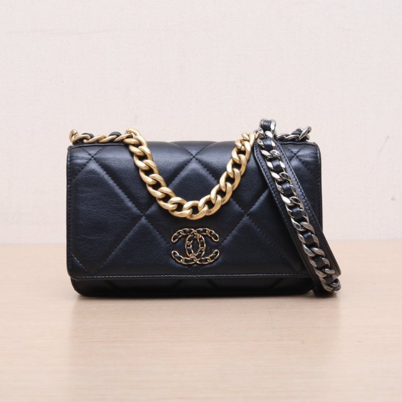 CHANEL(香奈兒) 19BAG 吸扣WOC 19cm 黑色 晶片開 金銀扣-2