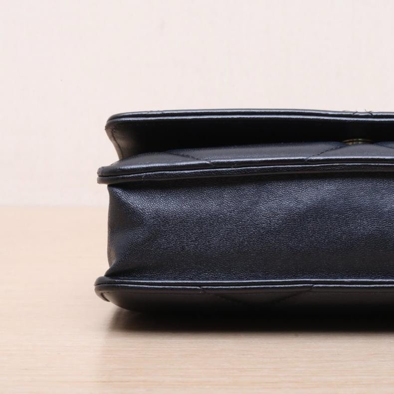 CHANEL(香奈兒) 19BAG 吸扣WOC 19cm 黑色 晶片開 金銀扣-6