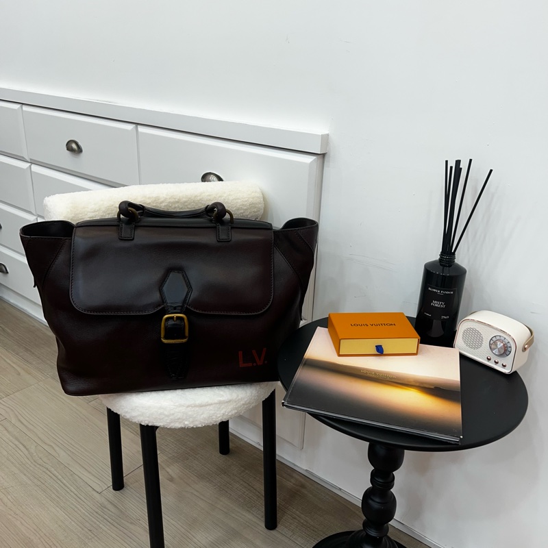Louis Vuitton 小牛皮經典旅行包-1