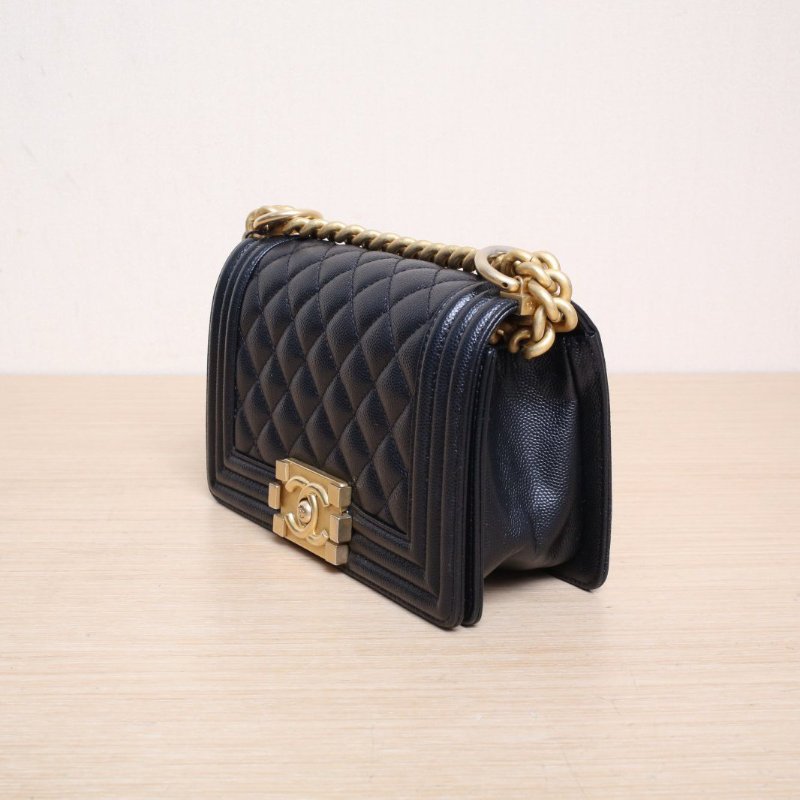 CHANEL(香奈兒) Leboy 小號 20.5cm 黑色 荔枝 晶片開 金扣 菱格紋-3