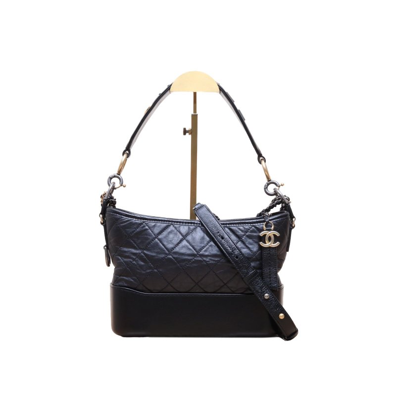 CHANEL(香奈兒) GABRIELLE 流浪 新中號 26cm 黑色 29開 金銀扣 寬LOGO手提-0