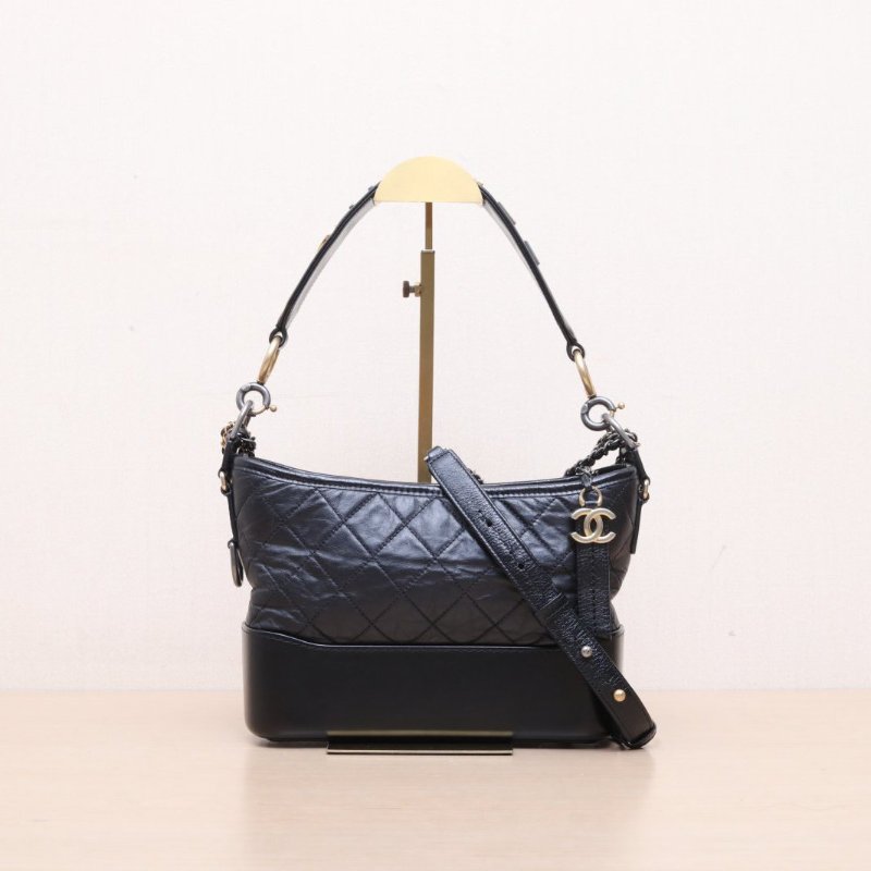 CHANEL(香奈兒) GABRIELLE 流浪 新中號 26cm 黑色 29開 金銀扣 寬LOGO手提-2