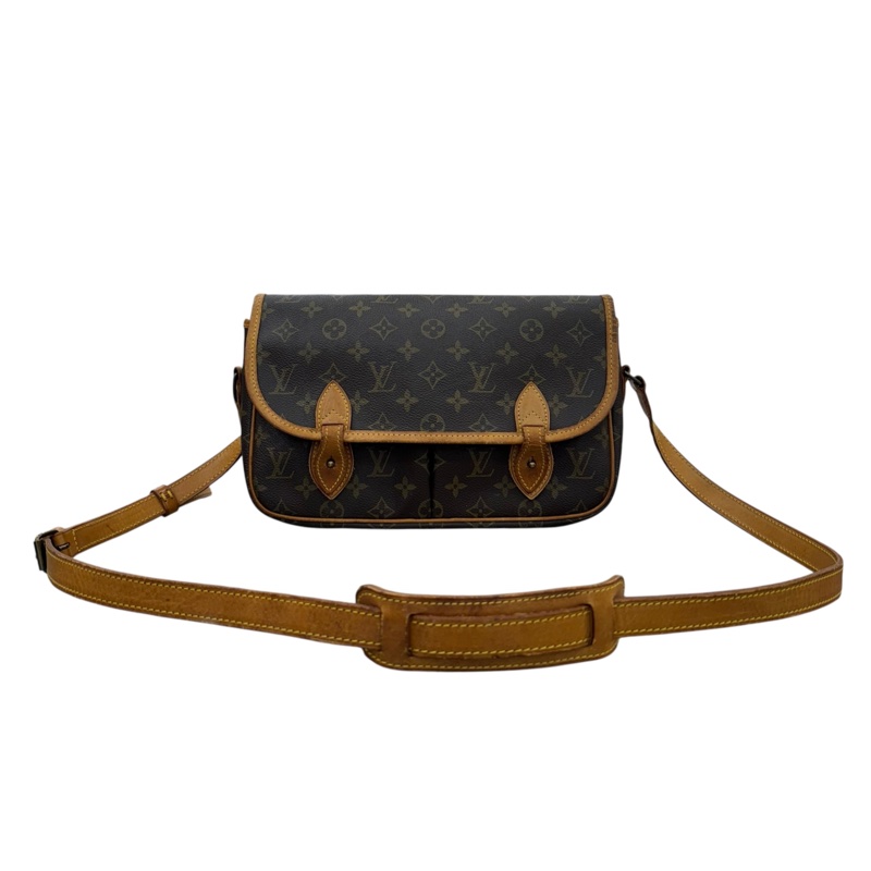(出清特惠)Louis Vuitton Saumur 老花馬鞍包-0