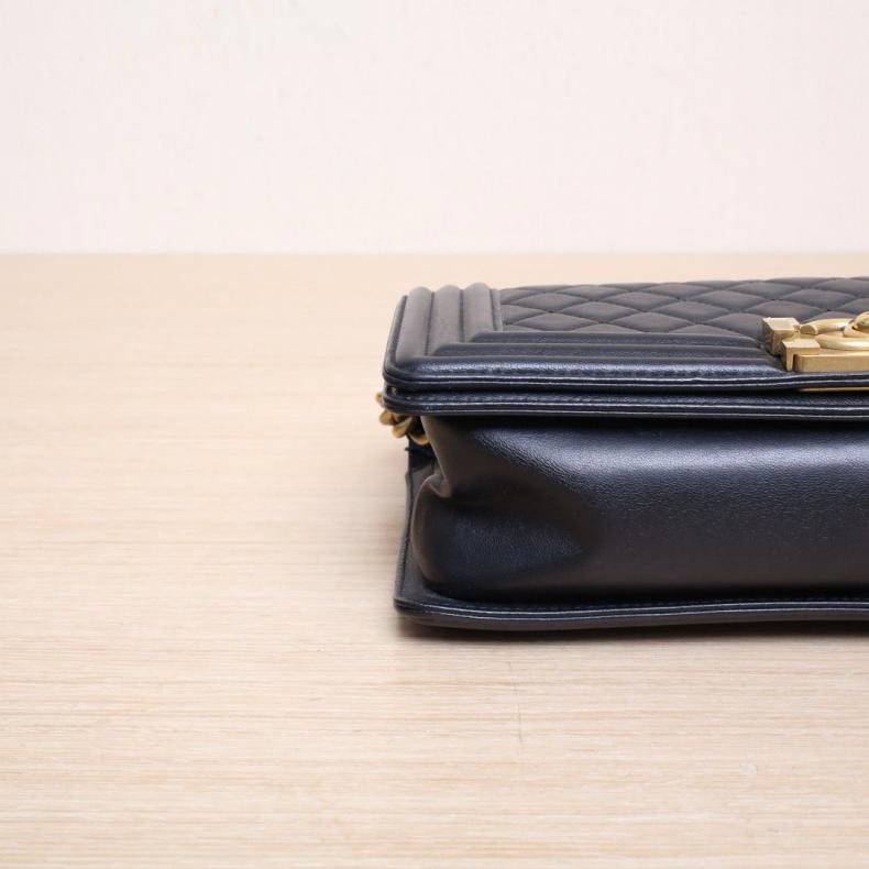 CHANEL(香奈兒) Leboy 中號 25cm 黑色 21開 金扣 菱格紋-6