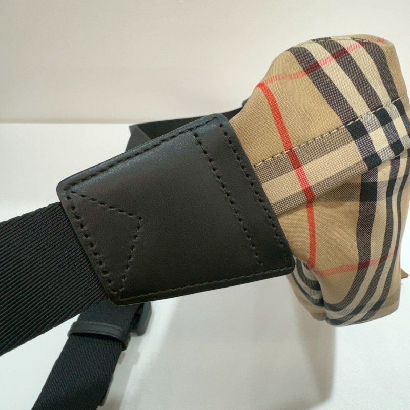 BURBERRY 胸口包/腰包 經典格紋 9成新-9