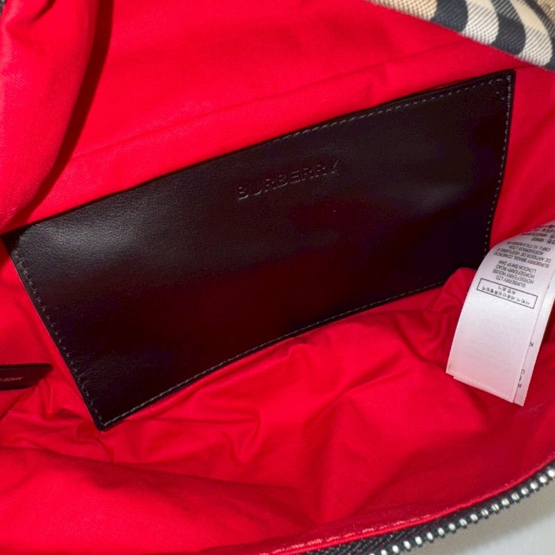 BURBERRY 胸口包/腰包 經典格紋 9成新-15