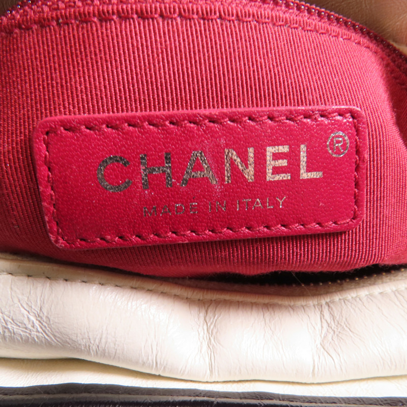 CHANEL 牛皮皮革Gabrielle Small金扣鏈帶肩背袋-12