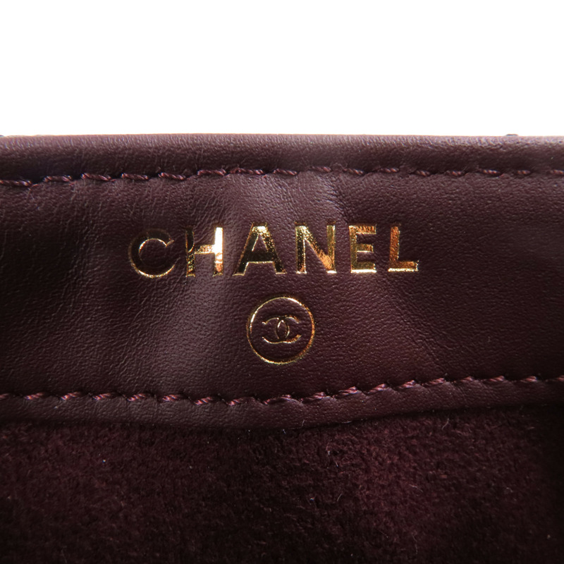 CHANEL 牛皮皮革Clutch金扣手拿包-11
