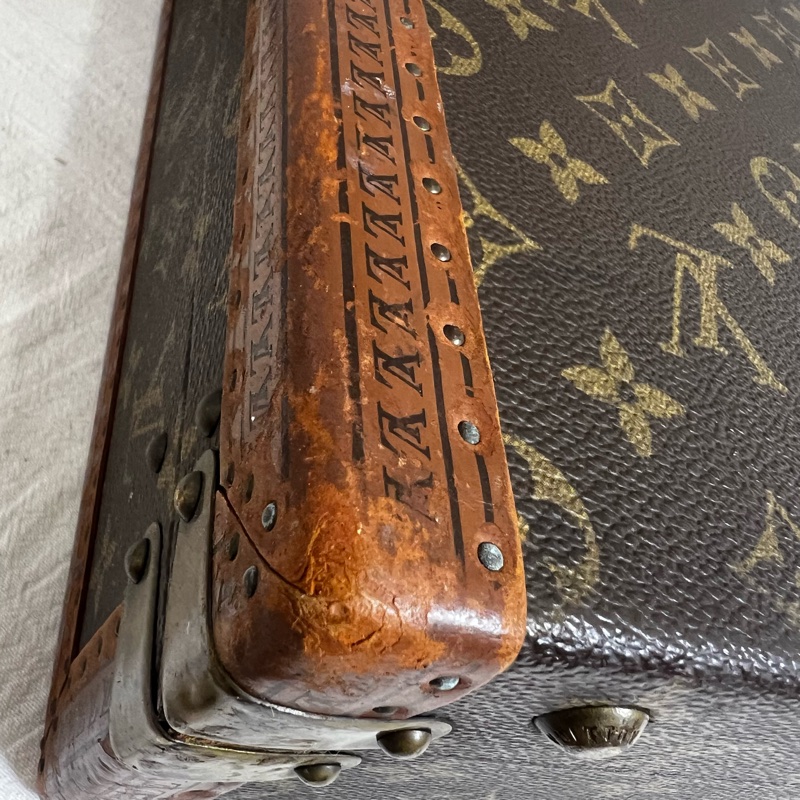 Lv 老花古董硬箱-14