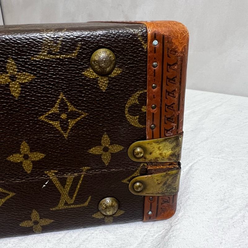 Lv 老花古董硬箱-21