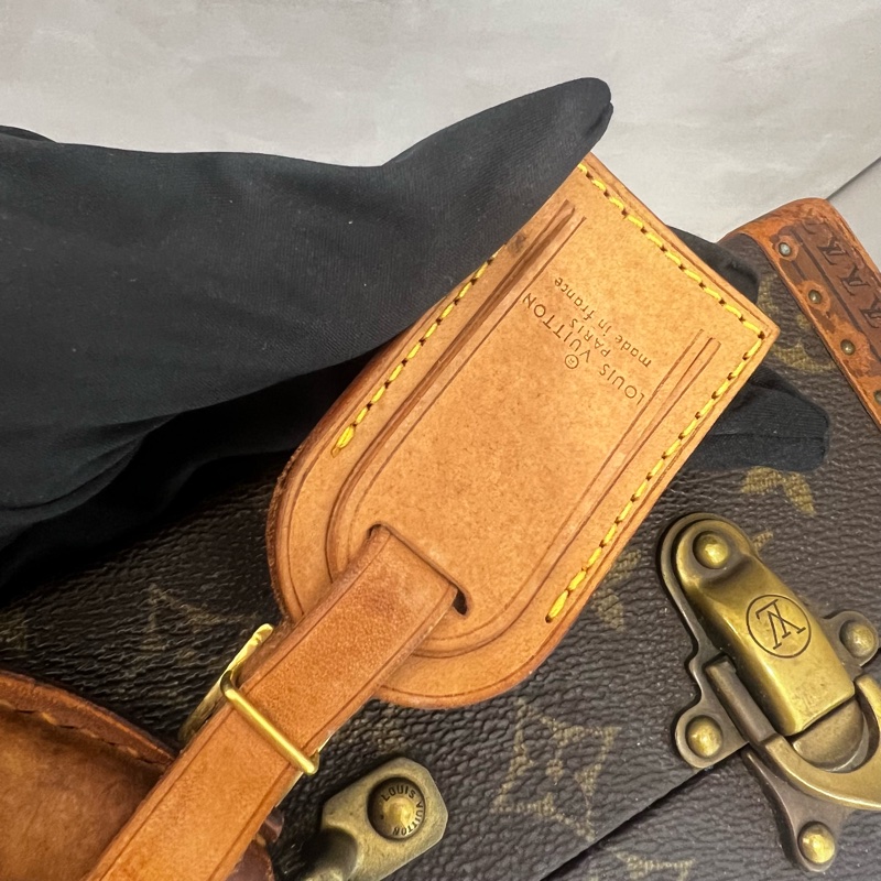 Lv 老花古董硬箱-25