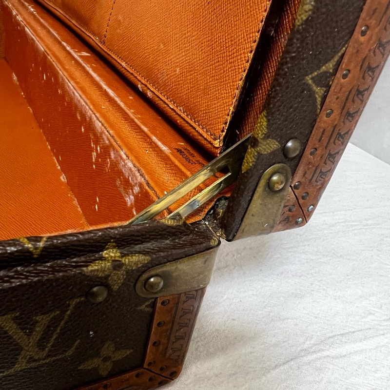 Lv 老花古董硬箱-48