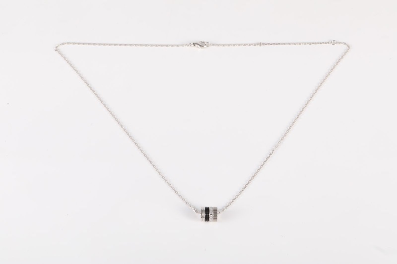 Boucheron(寶詩龍)18K白金 鑽石 白金 Quatre Black吊墜 項鏈 18K-5