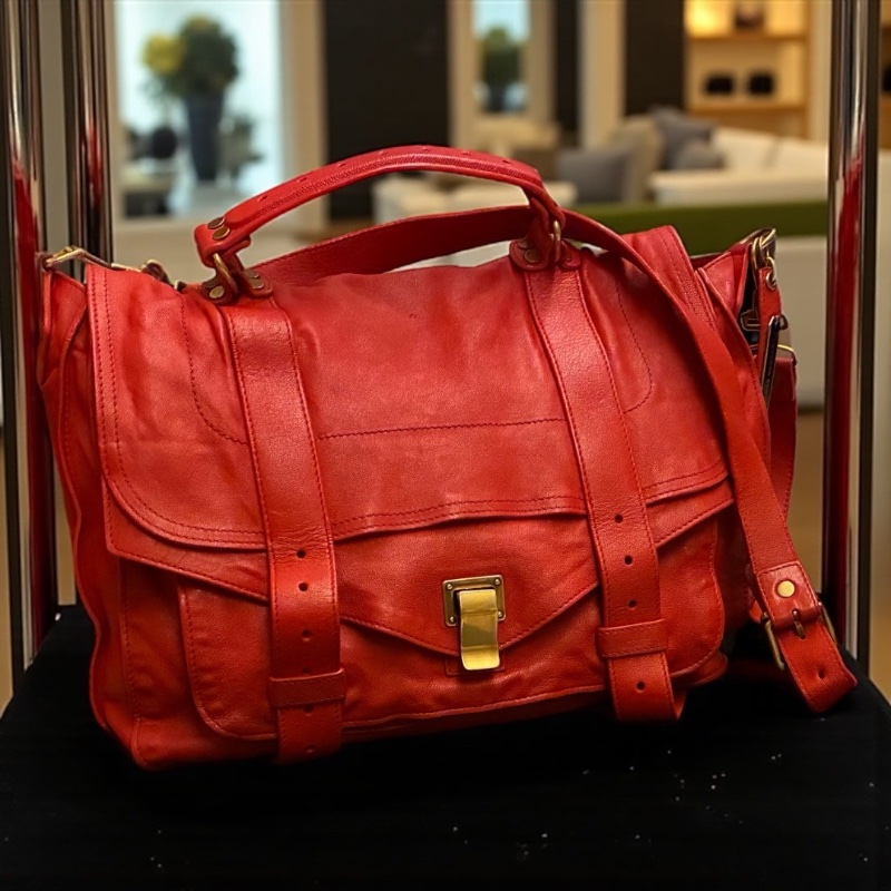 Proenza Schouler PS1 Runner Fringe 紅色柔軟麂皮斜背包 (Logo吊飾膠膜未撕)-0