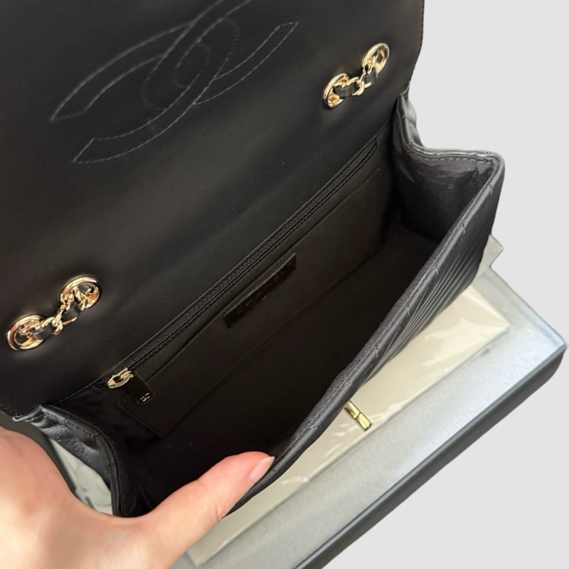 Chanel 小牛皮Flap bag-7