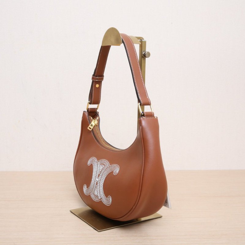 CELINE(思琳) AVA 豌豆包 腋下包 中號 棕色 金扣-3