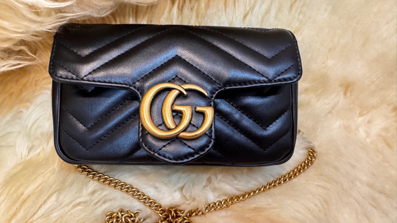 Gucci 馬蒙mini黑金鏈條包-5