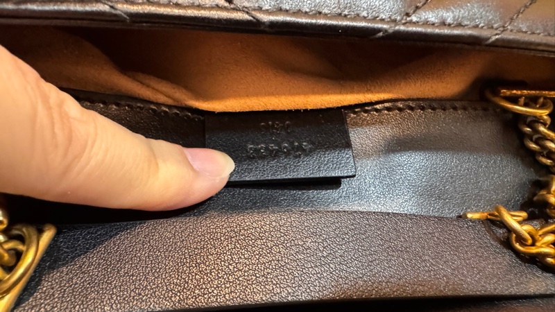 Gucci 馬蒙mini黑金鏈條包-12