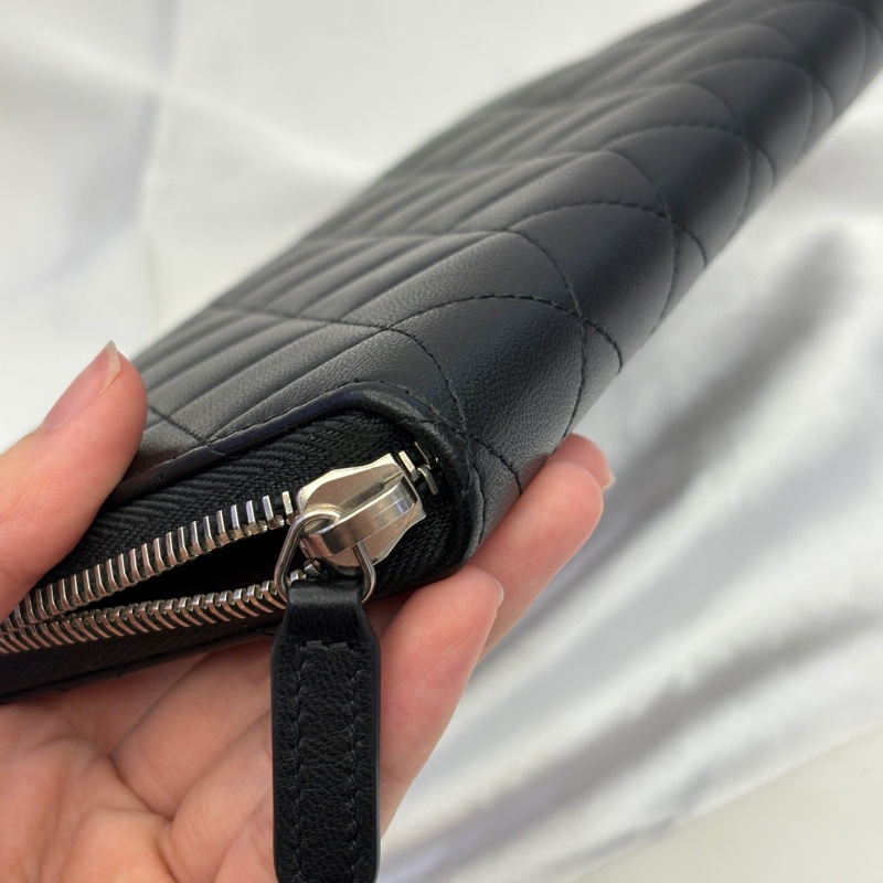 Chanel 黑銀羊皮拉鍊長夾-5