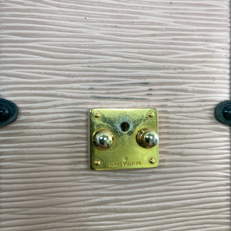 △ Louis Vuitton 路易威登 Pochette Trunk Vertical Rose Ballerine Pink, Black Epi Leather, Calfskin Chain Cross-body Bag M67872 粉紅色, 黑色Epi 皮革, 小牛皮鏈條斜背袋 M67872 -257014430-13