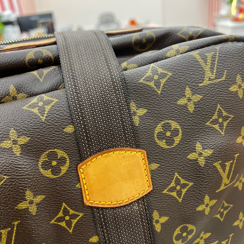 Lv 特大旅行箱-17