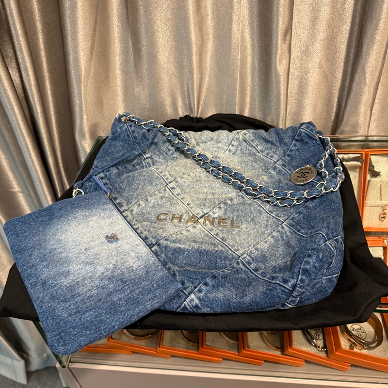 Chanel 牛仔丹寧布22手提包/Blue in Denim-Jeans-handbag-3