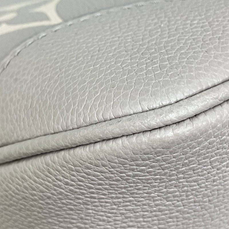 △ Louis Vuitton 路易威登 Grey Bicolor Monogram Empreinte Calfskin Boulogne PM Chain Shoulder Bag M14211 灰色小牛皮經典老花鎖鏈肩背袋 - 257015201-11