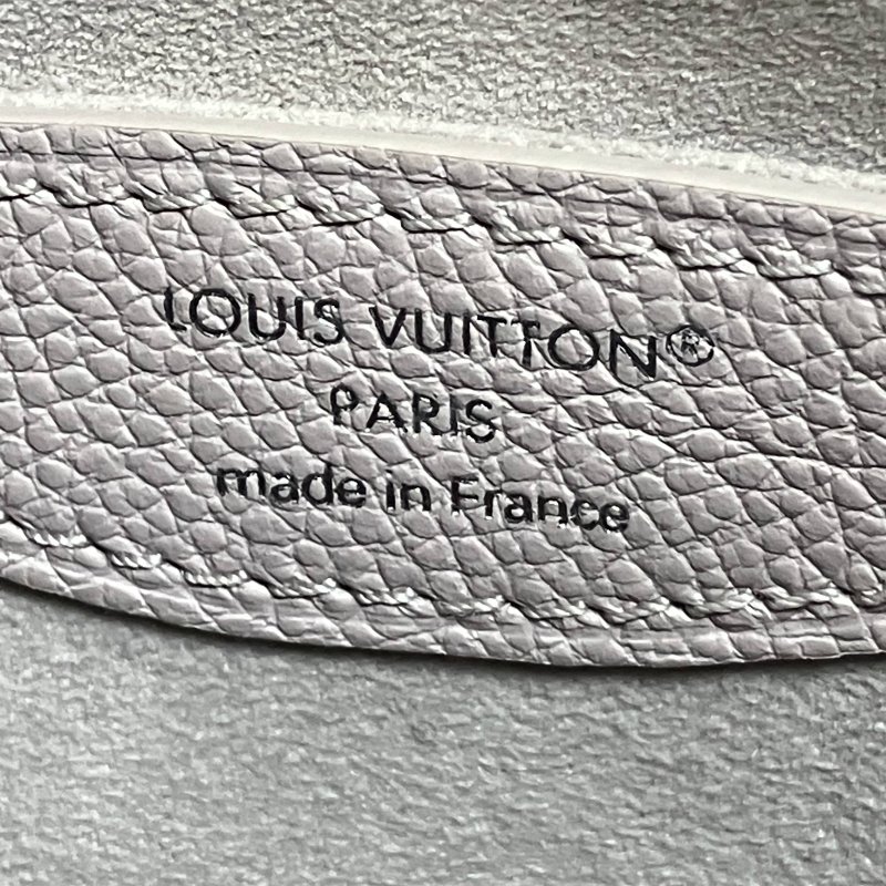 △ Louis Vuitton 路易威登 Grey Bicolor Monogram Empreinte Calfskin Boulogne PM Chain Shoulder Bag M14211 灰色小牛皮經典老花鎖鏈肩背袋 - 257015201-21