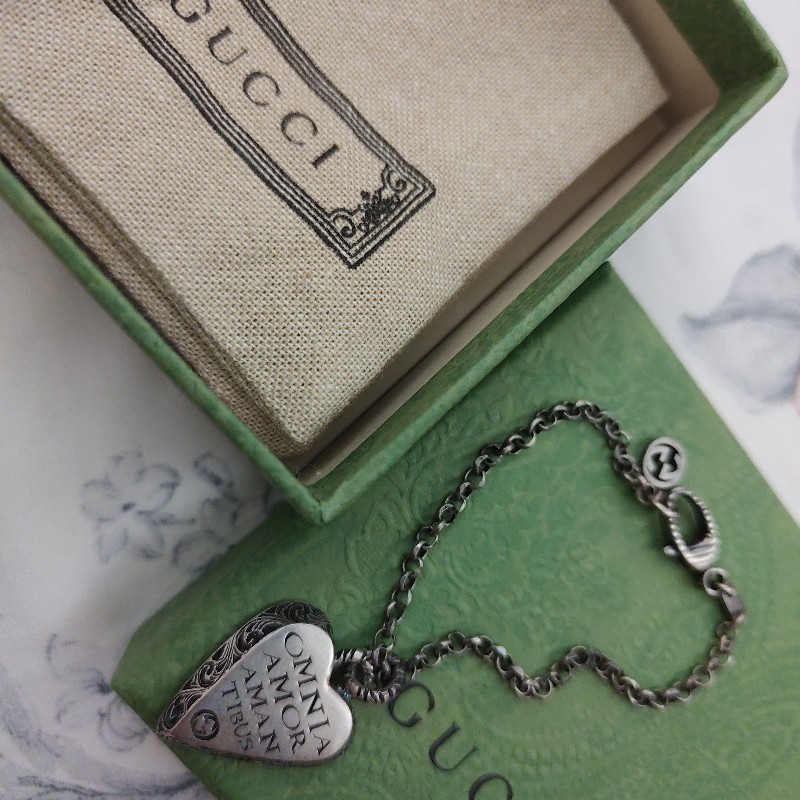 Gucci 鏤空雕花手鍊925銀-3