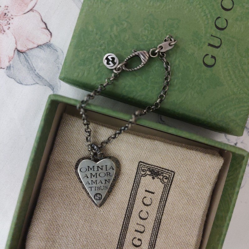 Gucci 鏤空雕花手鍊925銀-14