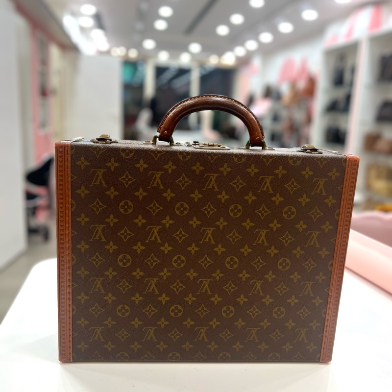 LV 經典老花旅行箱-2