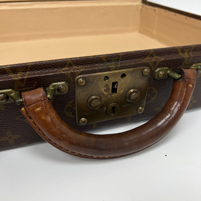 Louis Vuitton 「稀有」經典老花古董硬殼43行李箱-29