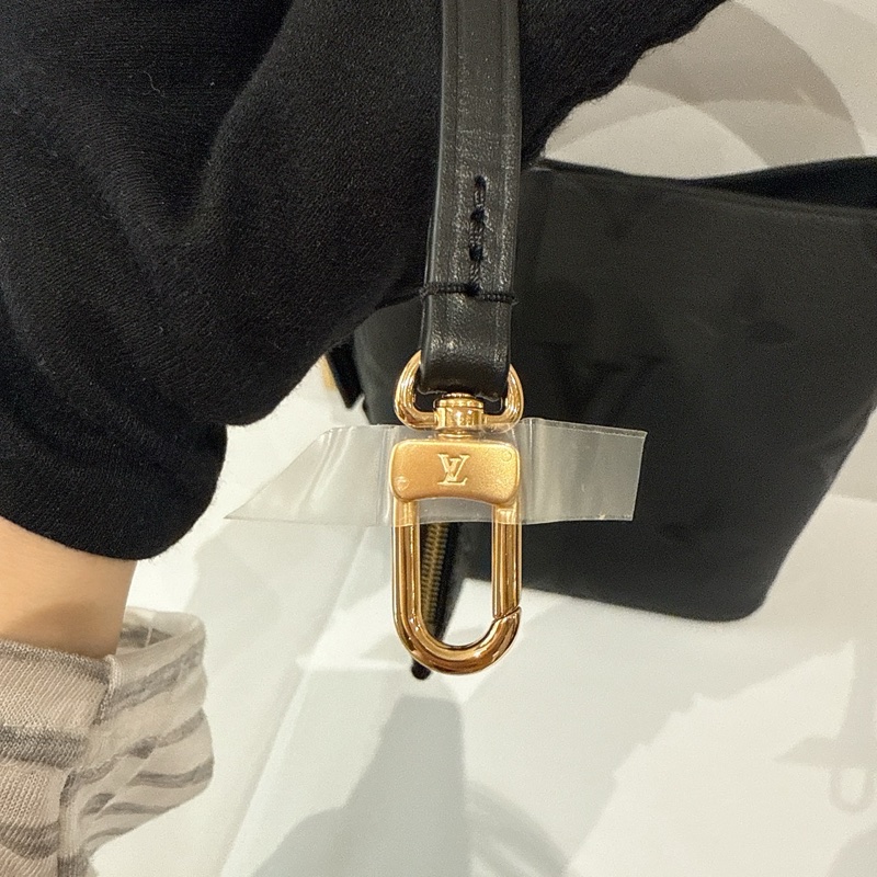 莉亞精品♡ LV ALL IN BB 黑壓紋 #全新展示品-9