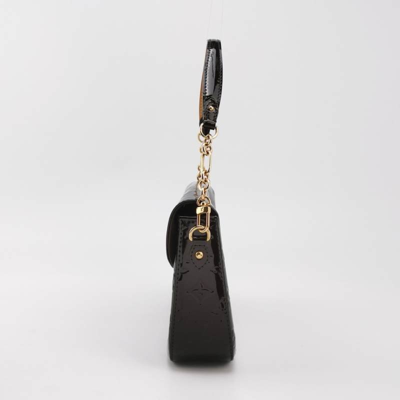 Louis Vuitton(LV) 植鞣革漆皮 Monogram 壓紋字母Logo標誌 單肩包-3