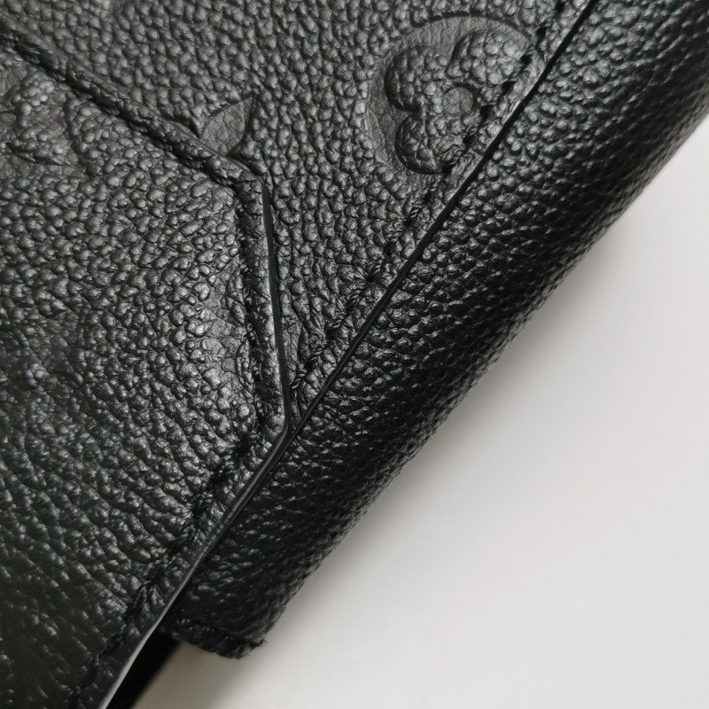 Louis Vuitton (LV) Vavin 小號 牛皮壓花 鎖扣 單肩包-10