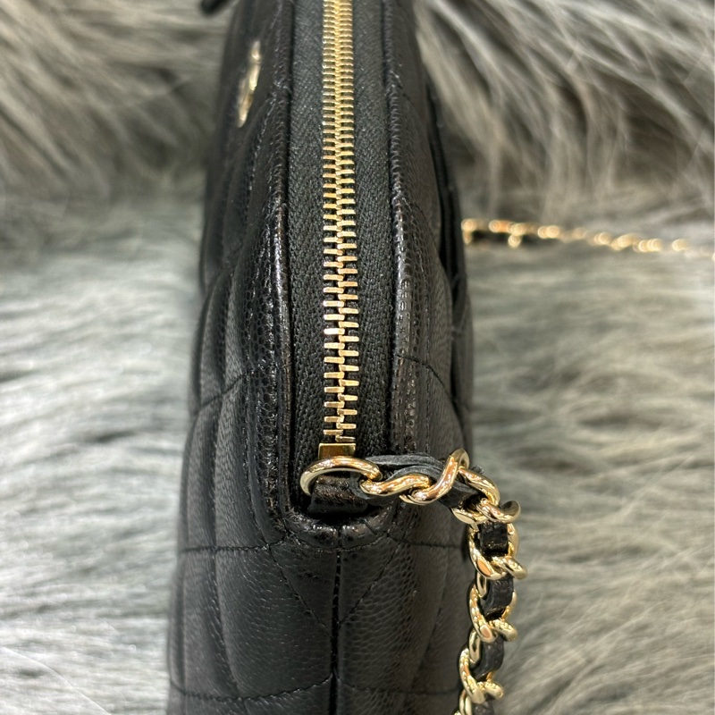 CHANEL AP4016 ALMA 黑色荔枝皮 金釦 金鍊 肩背包 斜背包 貝殼包 手機包-5
