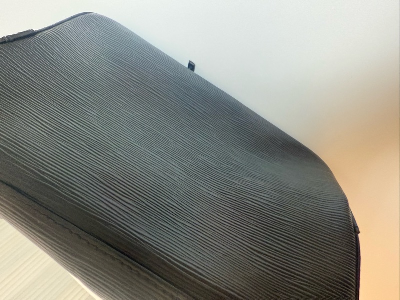 ✔️LOUIS VUITTON LV 路易威登 Epi Noe M59012 水波紋水桶包／黑色-5