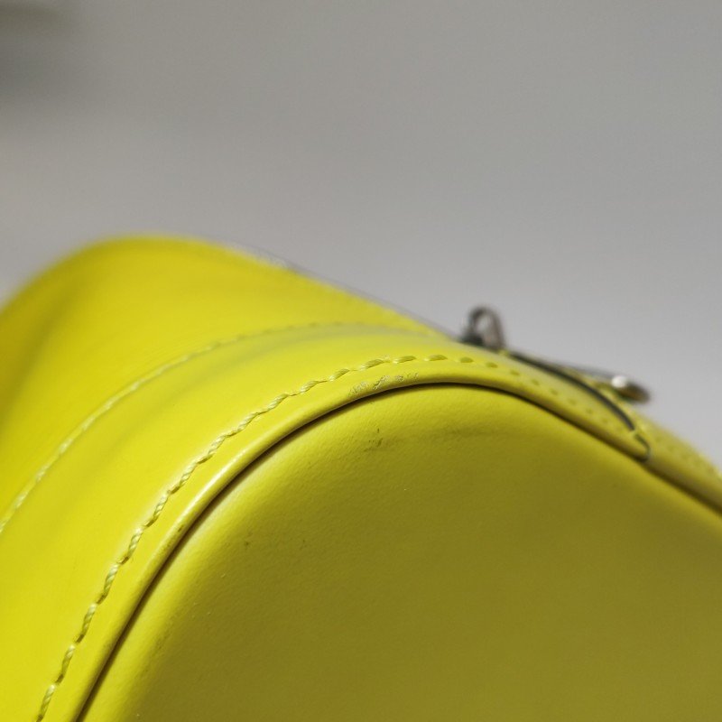 Louis Vuitton (LV) Alma 小號 牛皮 純色水 波紋貝殼包 手提包-11