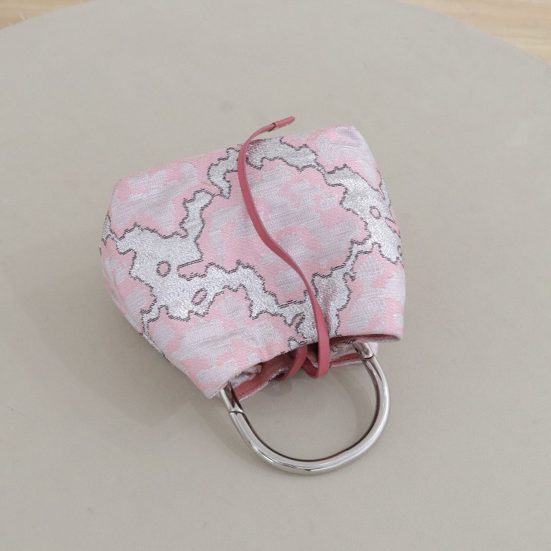 Prada 秀款粉色福袋圓環包手提包-2