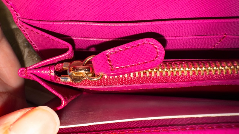 全新Salvatore Ferragamo 經典馬蹄牛皮三折長夾-29
