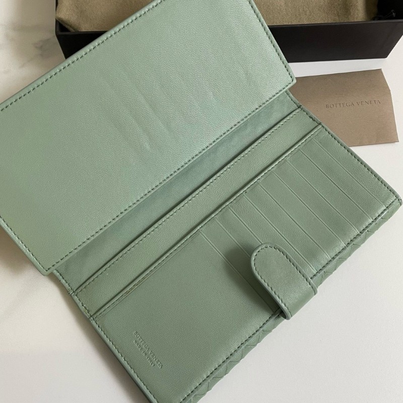 BV長款銀包 清新綠色 經典編織紋路-4