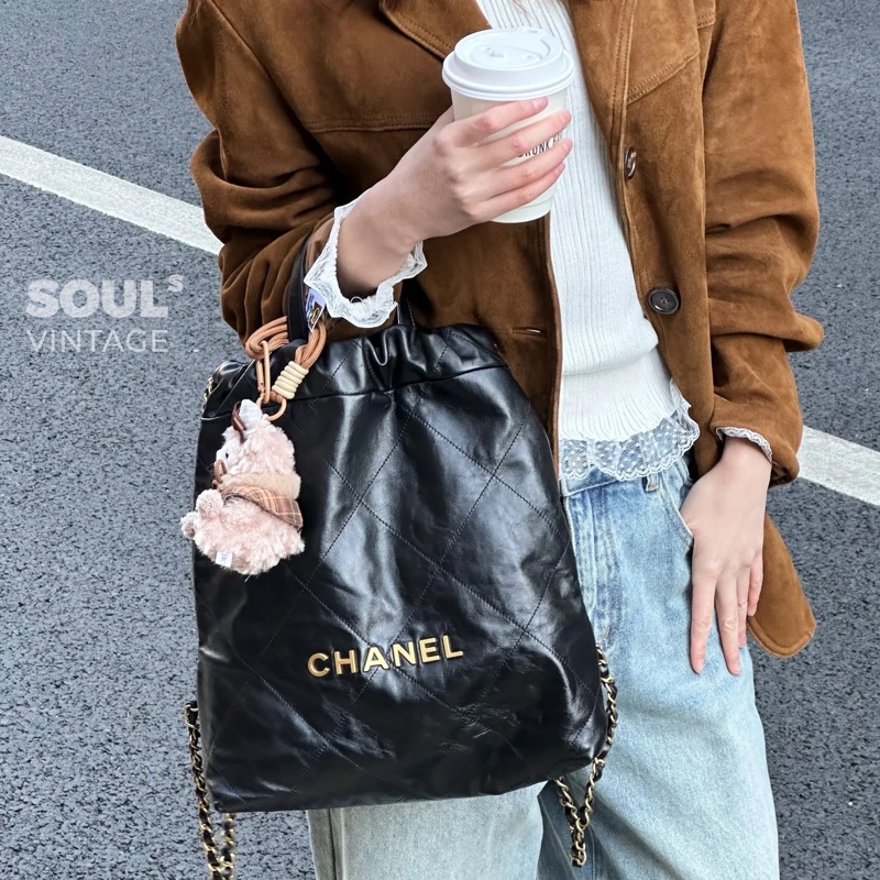 Chanel 香奈兒 Hobo Bag 22Bag 黑金 小號 雙肩包/ 手提/後背包-3