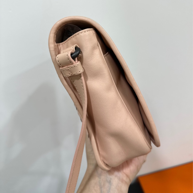 BOTTEGA VENETA BV 編織 粉 小馬鞍 斜背包 肩背包 側背包 手提包-17