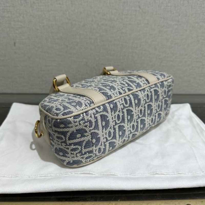 DIOR D-Vibe mini藍色拼米白手提肩背斜背保齡球包 20.5*12*7 99新配件塵袋-4