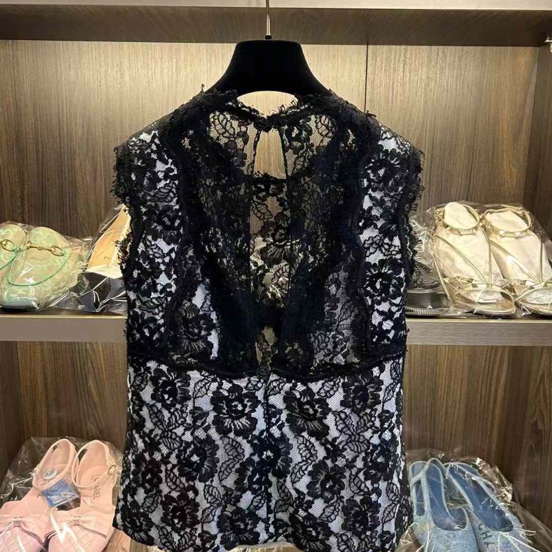 CHANEL 蕾絲上衣 34號 非常新-1