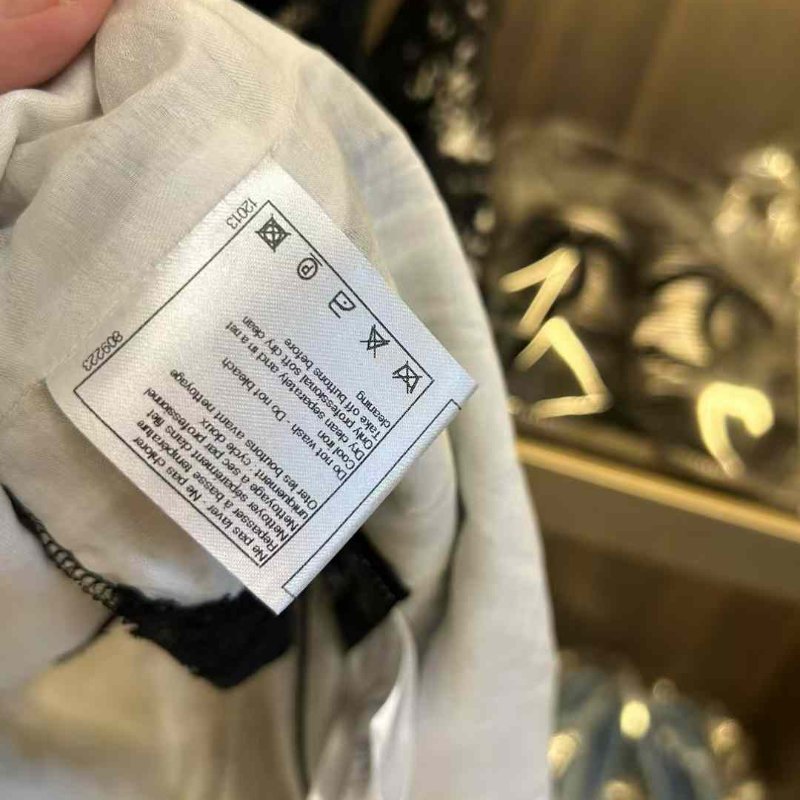 CHANEL 蕾絲上衣 34號 非常新-4