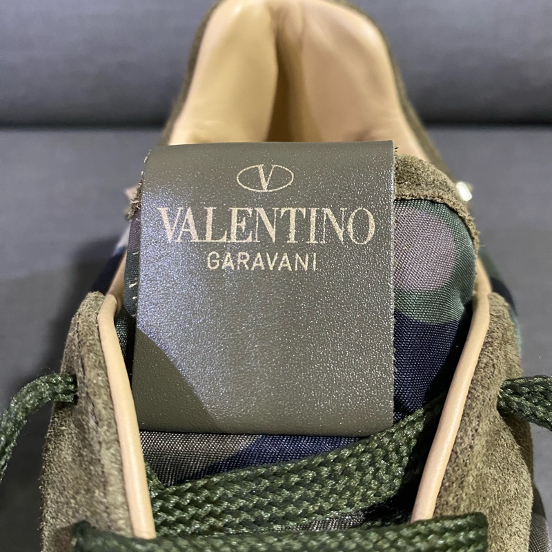 VALENTINO-5