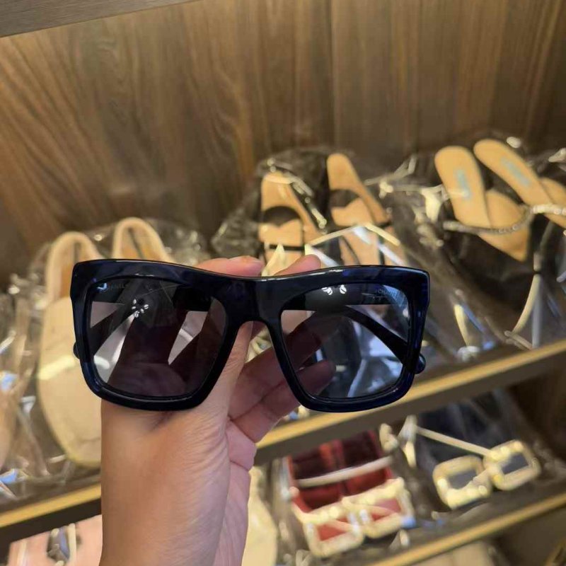 chanel 太陽眼鏡 很新-4